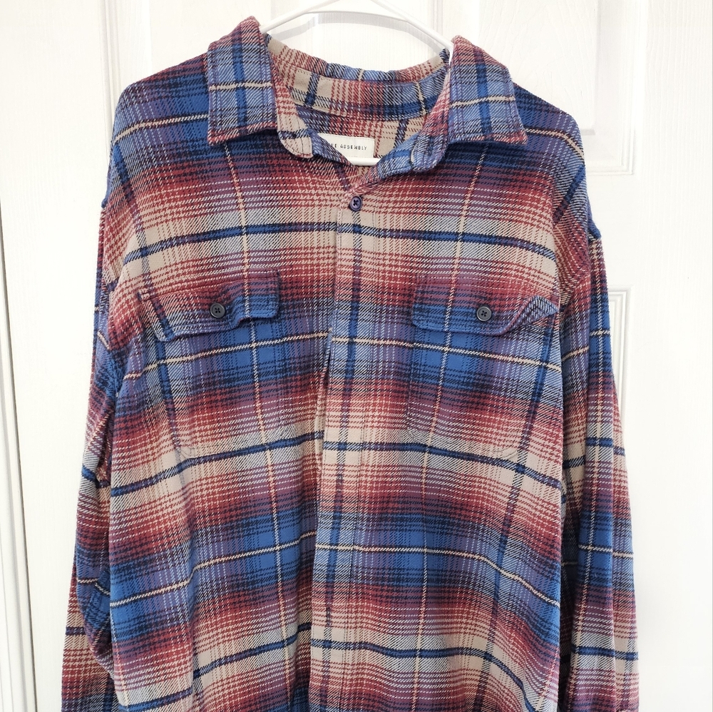 Mens, XXL, button up, long sleeve casual shirt.